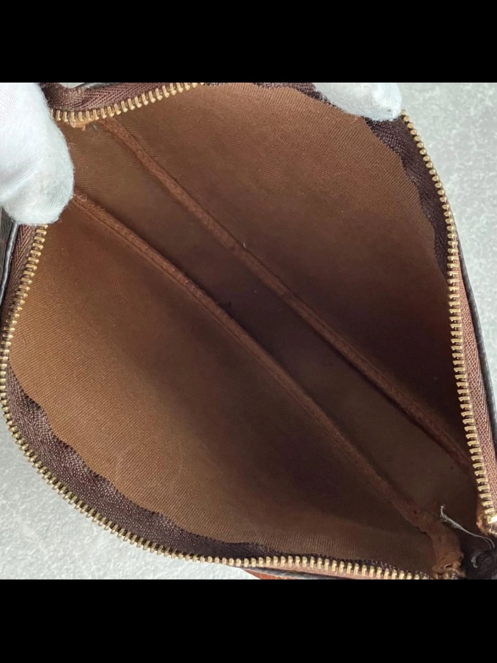 Louis Vuitton Monogram Shoulder Bag in Brown and Gold - Picture 11 of 15